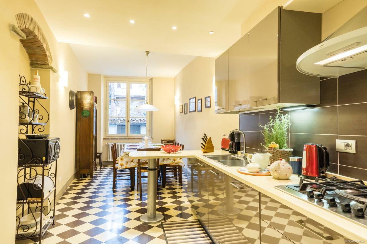 La Delizia Central Apartment Лука Екстериор снимка
