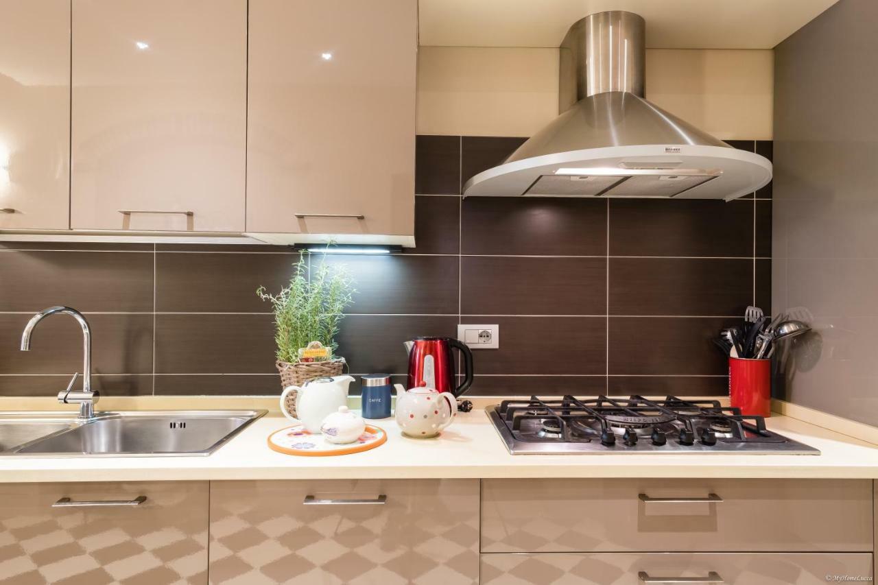 La Delizia Central Apartment Лука Екстериор снимка